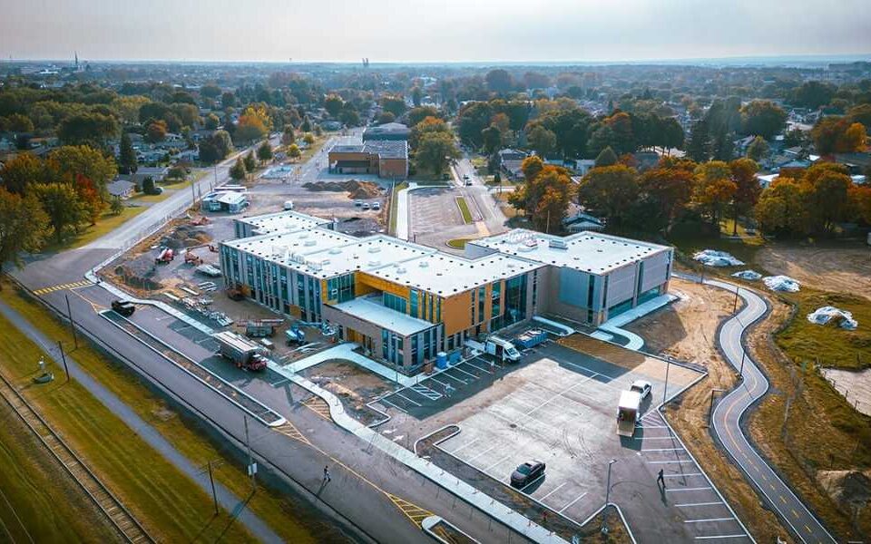 Notre-Dame-des-Prairies-Toiture-Leon